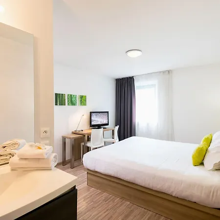 Teneo Bordeaux - Aeroport Lejlighedshotel Mérignac