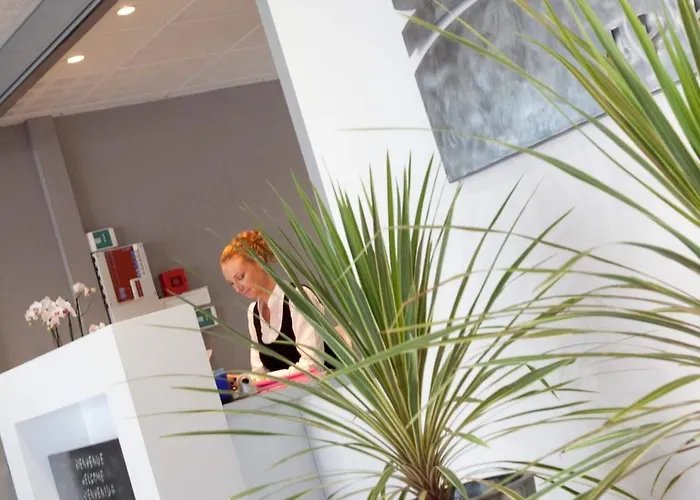 Ténéo Bordeaux - Aéroport Apartahotel Mérignac