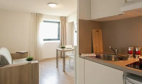 Ténéo Bordeaux - Aéroport Apartahotel Mérignac